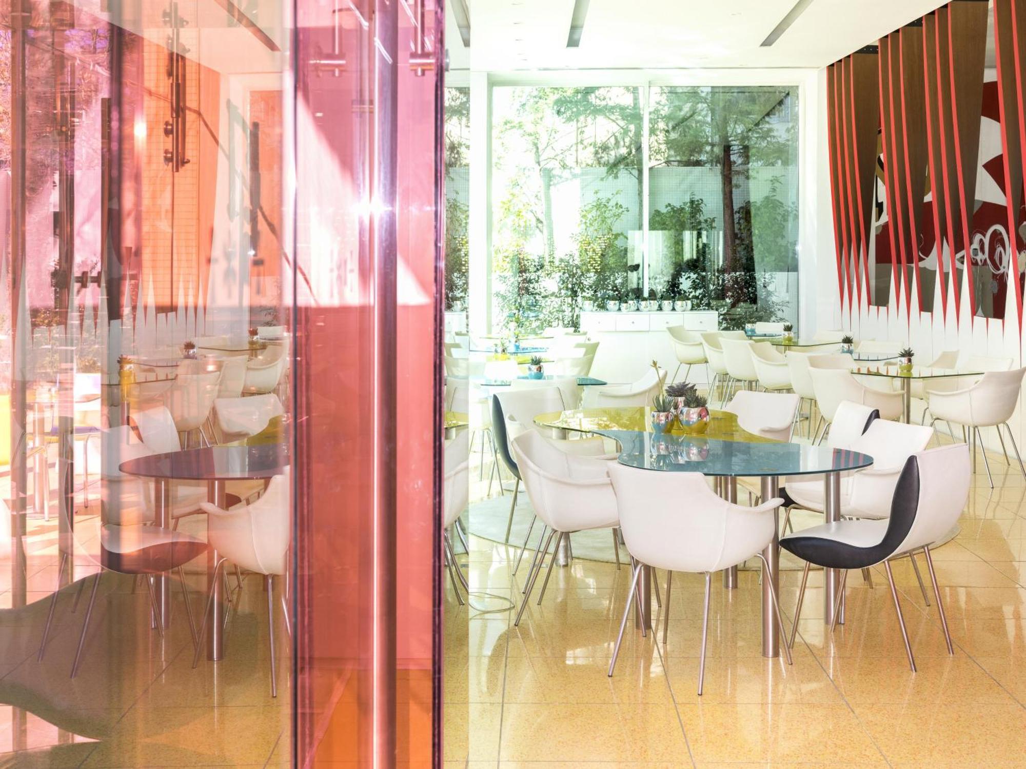 Semiramis Hotel Кифисия Екстериор снимка