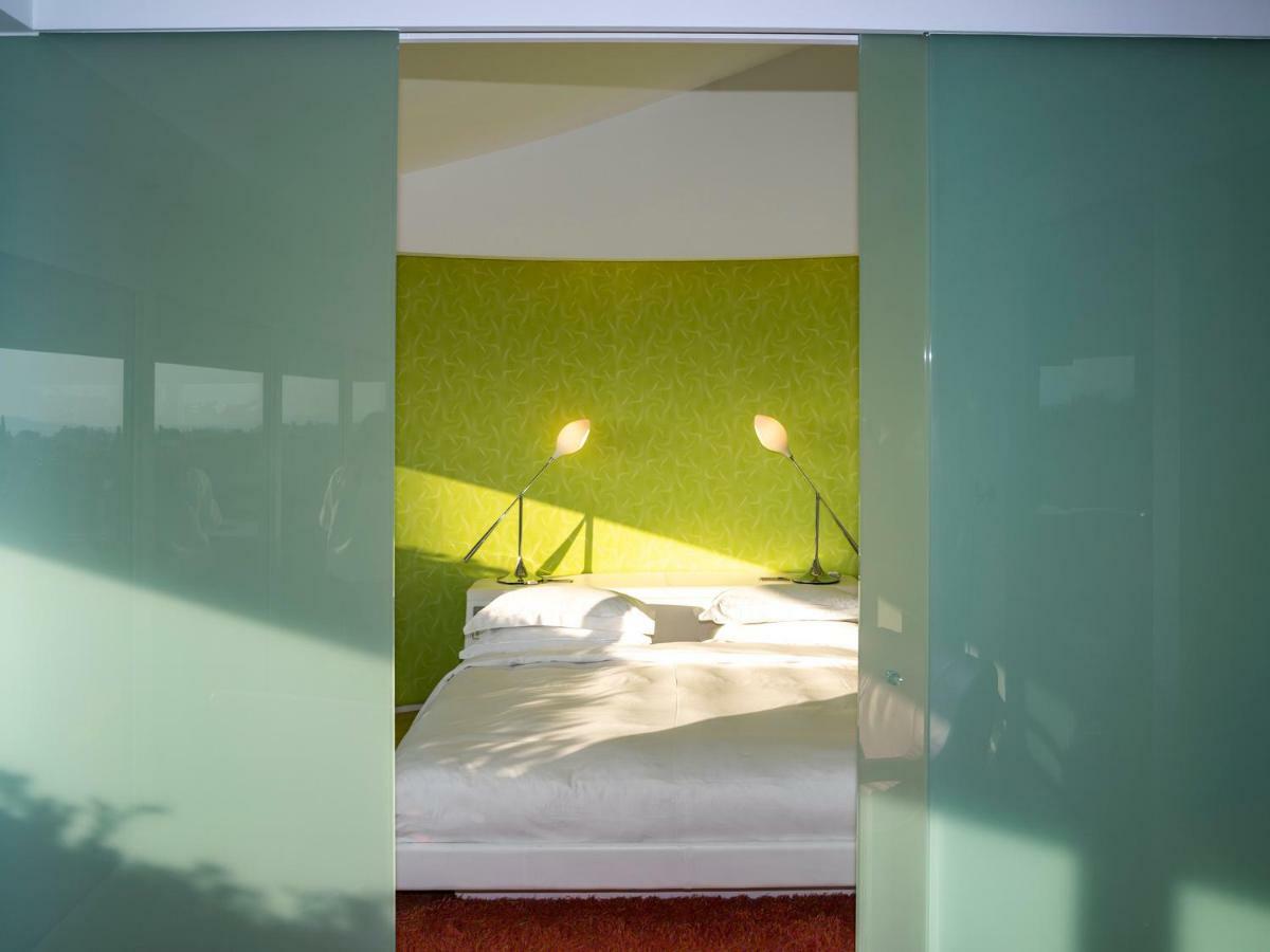 Semiramis Hotel Кифисия Екстериор снимка